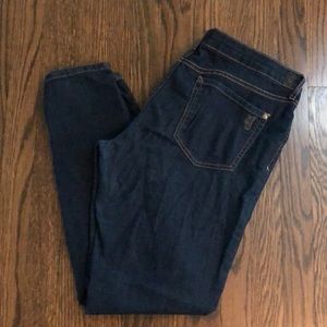 Jessica Simpson kiss me jeggin